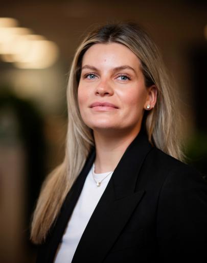 Andrea Liven, Specialty Leasing Manager